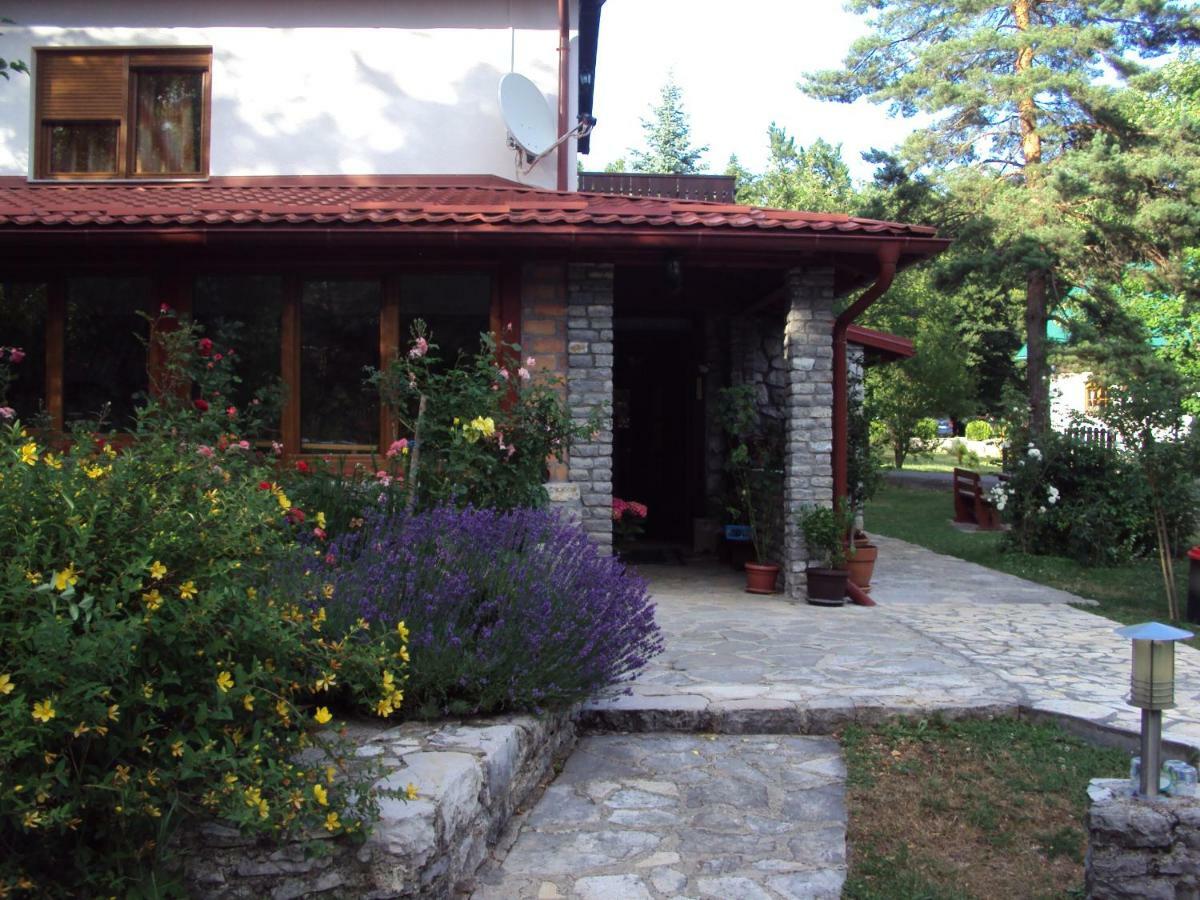 Plitvice Konak Daic Plitvicka Jezera Exterior photo